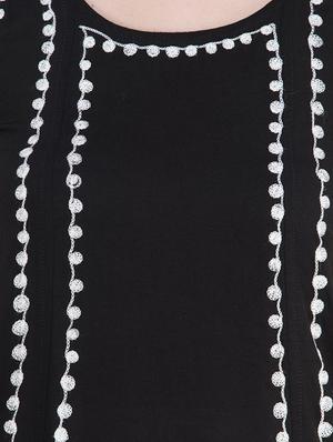 round neck contrast embroidered shift dress - 16764715 - Standard Image - 5
