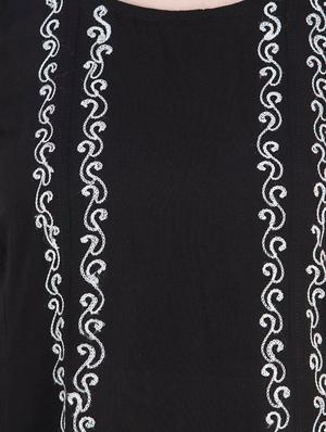 round neck contrast embroidered shift dress - 16764717 - Standard Image - 5
