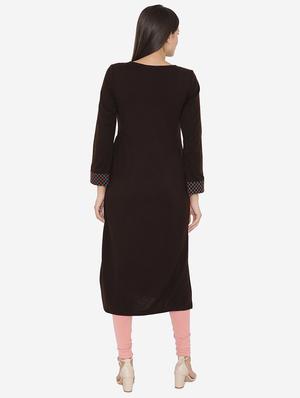 embroidered straight woolen kurta - 16765045 - Standard Image - 3