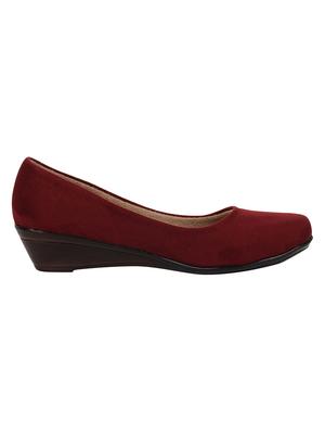 maroon slip on wedges - 16768010 - Standard Image - 2