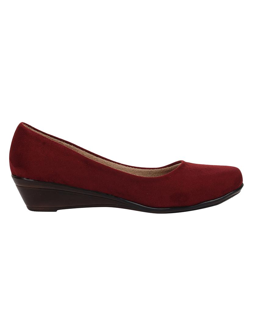 maroon slip on wedges - 16768010 - Zoom Image - 2