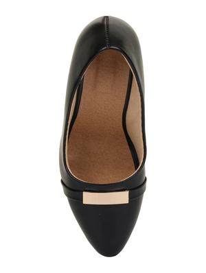 black slip on pumps - 16768025 - Standard Image - 4