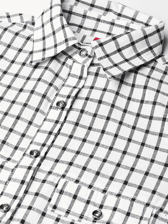checkered straight kurta - 16769667 - Zoom Image - 4