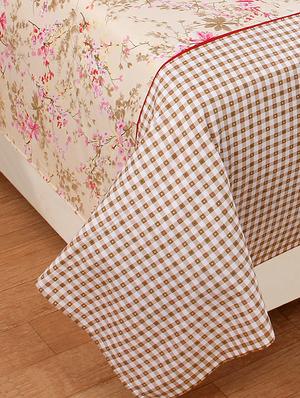 cotton double bedsheet with two stitched pillow covers - 16773920 - Standard Image - 2
