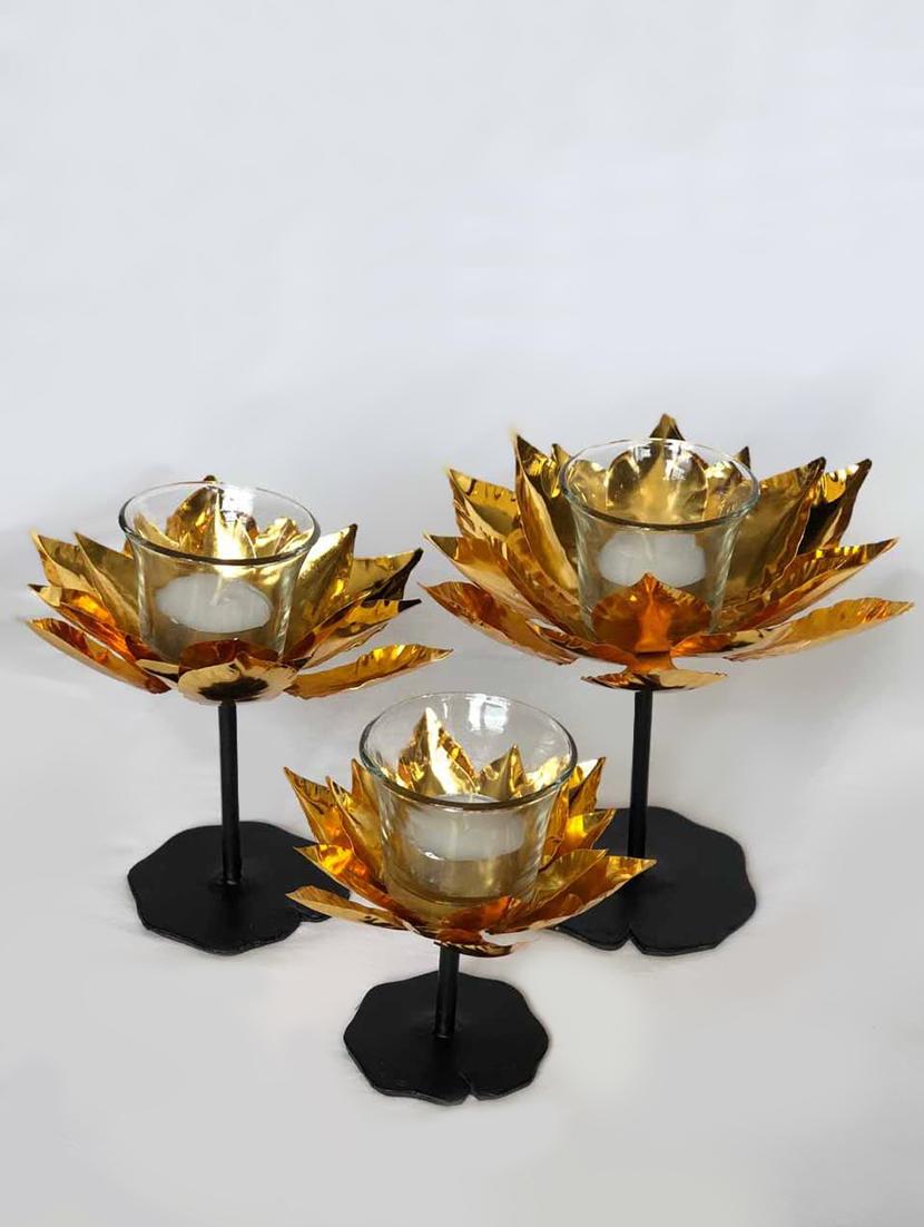 lotus stands with transparent glass t-lights (s/3) - 16773931 - Zoom Image - 2