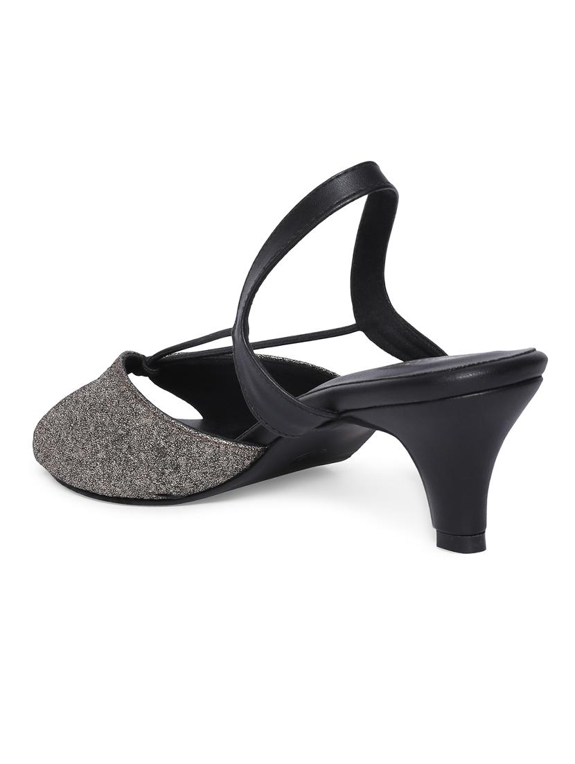 black back strap sandals - 16777270 - Zoom Image - 3
