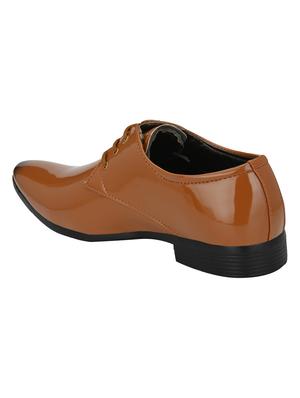 tan patent leather lace-up derbys - 16779054 - Standard Image - 3