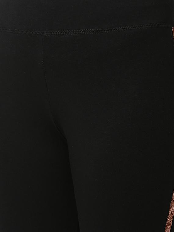 high rise side tapping jegging - 16779853 - Zoom Image - 5