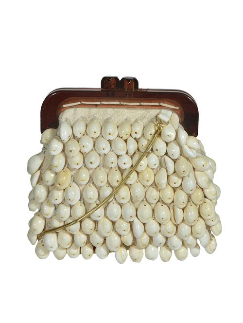 cream cotton regular clutch - 16779984 - Very Small Image - 1