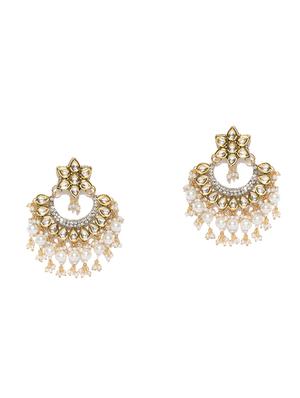 gold metal chandballi earring - 16780257 - Standard Image - 2