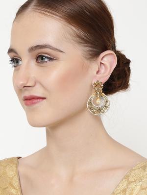gold brass chandballi earring - 16780304 - Standard Image - 4