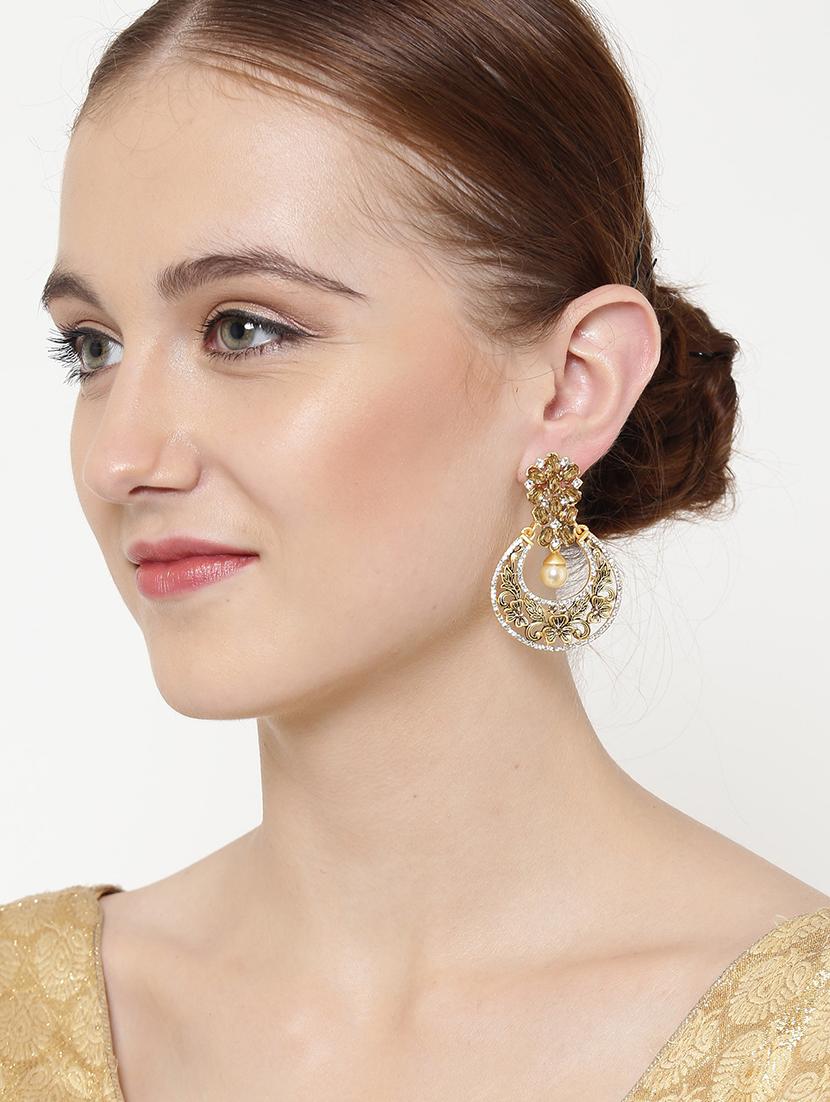 gold brass chandballi earring - 16780304 - Zoom Image - 4