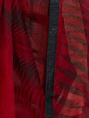 lace detailed printed saree with blouse - 16780745 - Standard Image - 2