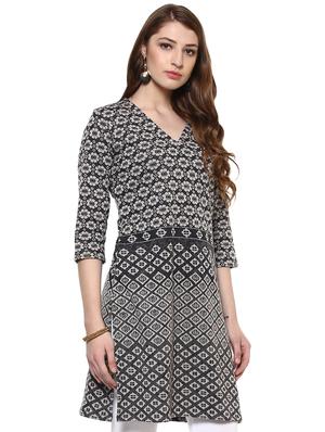 floral print straight kurta - 16781928 - Standard Image - 2
