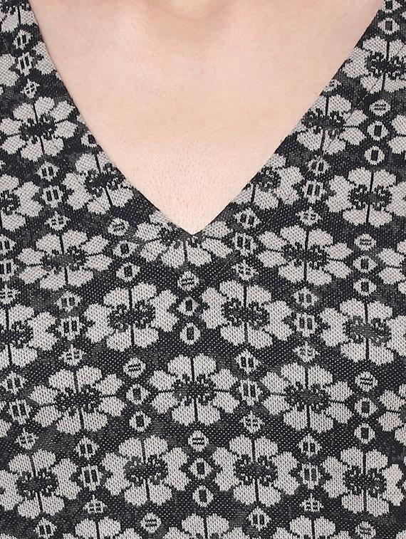 floral print straight kurta - 16781928 - Zoom Image - 5