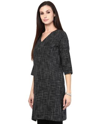 printed straight kurta - 16781940 - Standard Image - 2