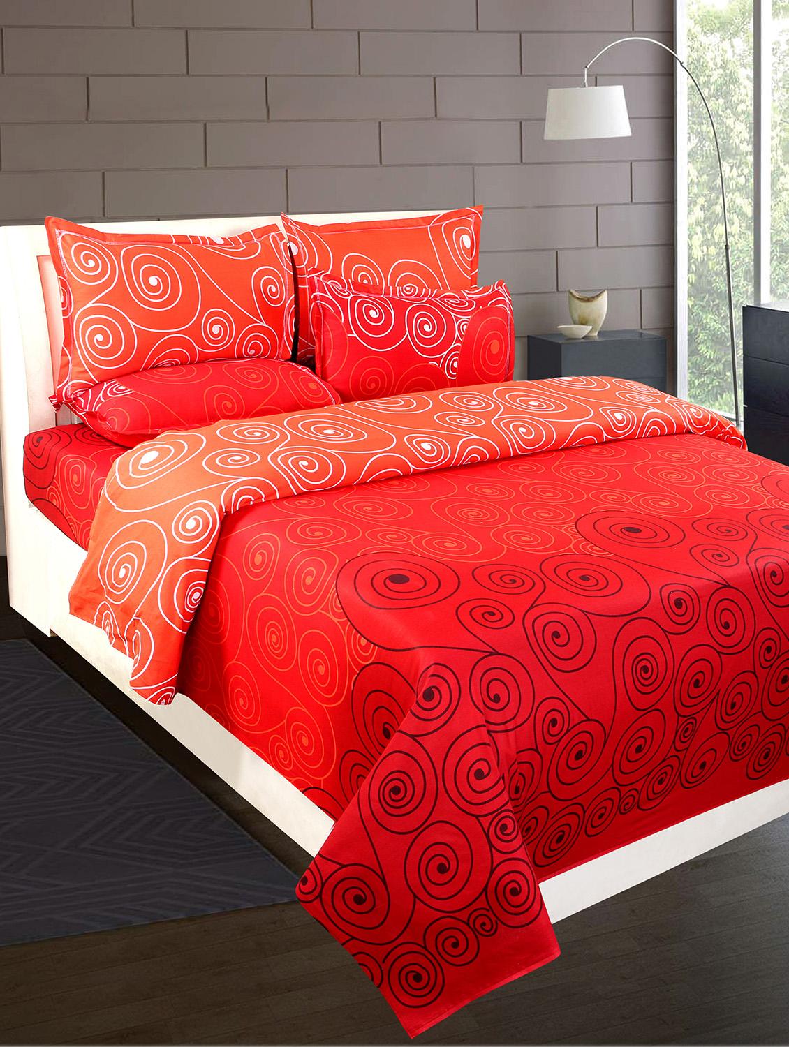 cotton double bedsheet with 2 matching pillow covers - 16783109 - Zoom Image - 1