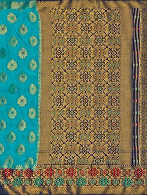 self design paithani saree with blouse - 16785319 - Standard Image - 4