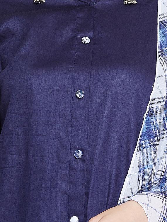 solid straight kurta - 16787229 - Zoom Image - 5