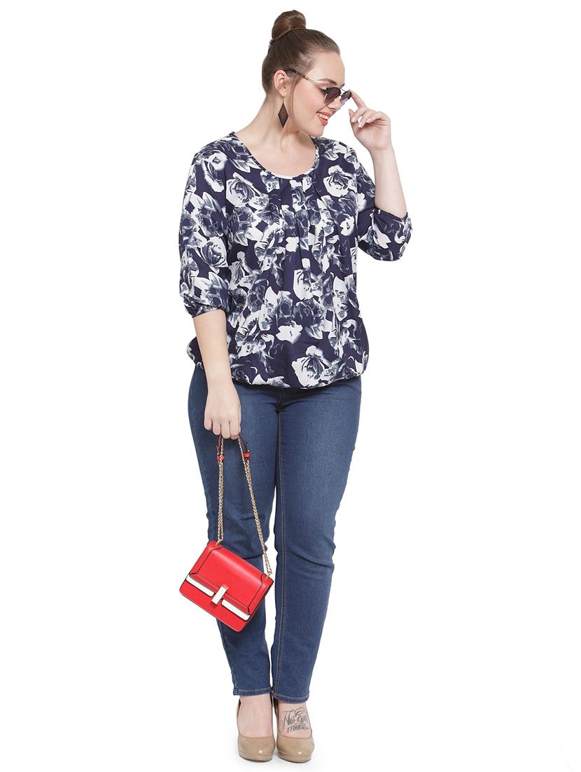 round neck floral top - 16790989 - Zoom Image - 4