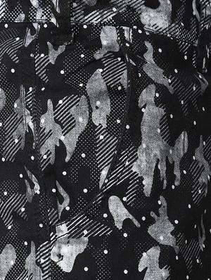 black printed bermuda shorts - 16791136 - Standard Image - 5