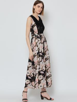 laced panel floral maxi dress - 16792338 - Standard Image - 4