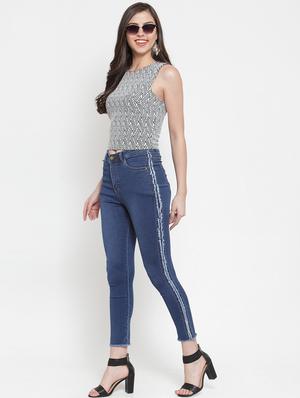 frayed detail high rise jeans - 16793237 - Standard Image - 4