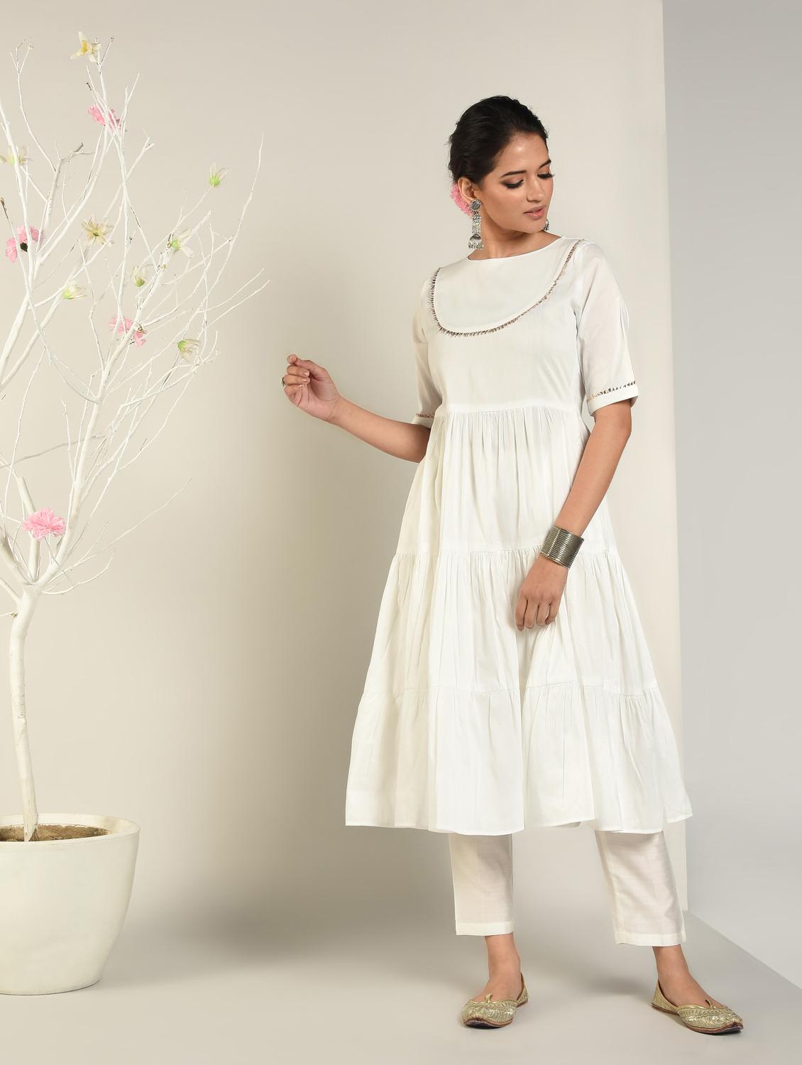 solid tiered flare kurta - 16797492 - Zoom Image - 2