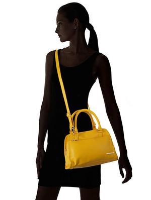 yellow leatherette regular handbag - 16798034 - Standard Image - 5