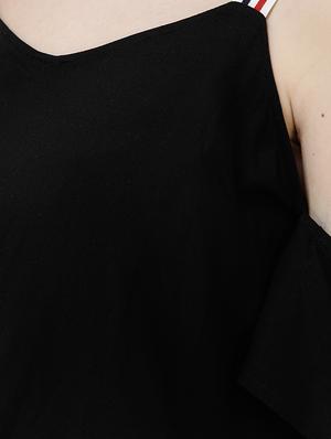 cold shoulder solid crop top - 16798879 - Standard Image - 5