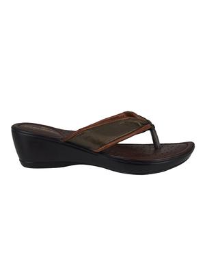 green toe separator wedges - 16802617 - Standard Image - 2