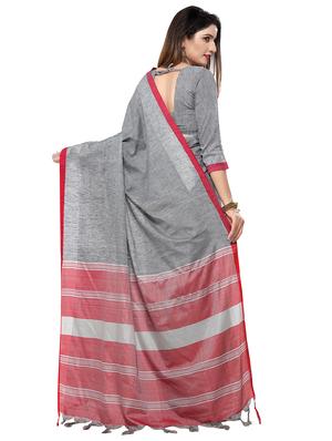 solid bordered saree with blouse - 16805396 - Standard Image - 2