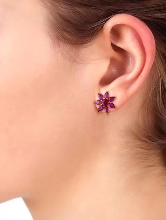 pink metal studs earring - 16807302 - Zoom Image - 4