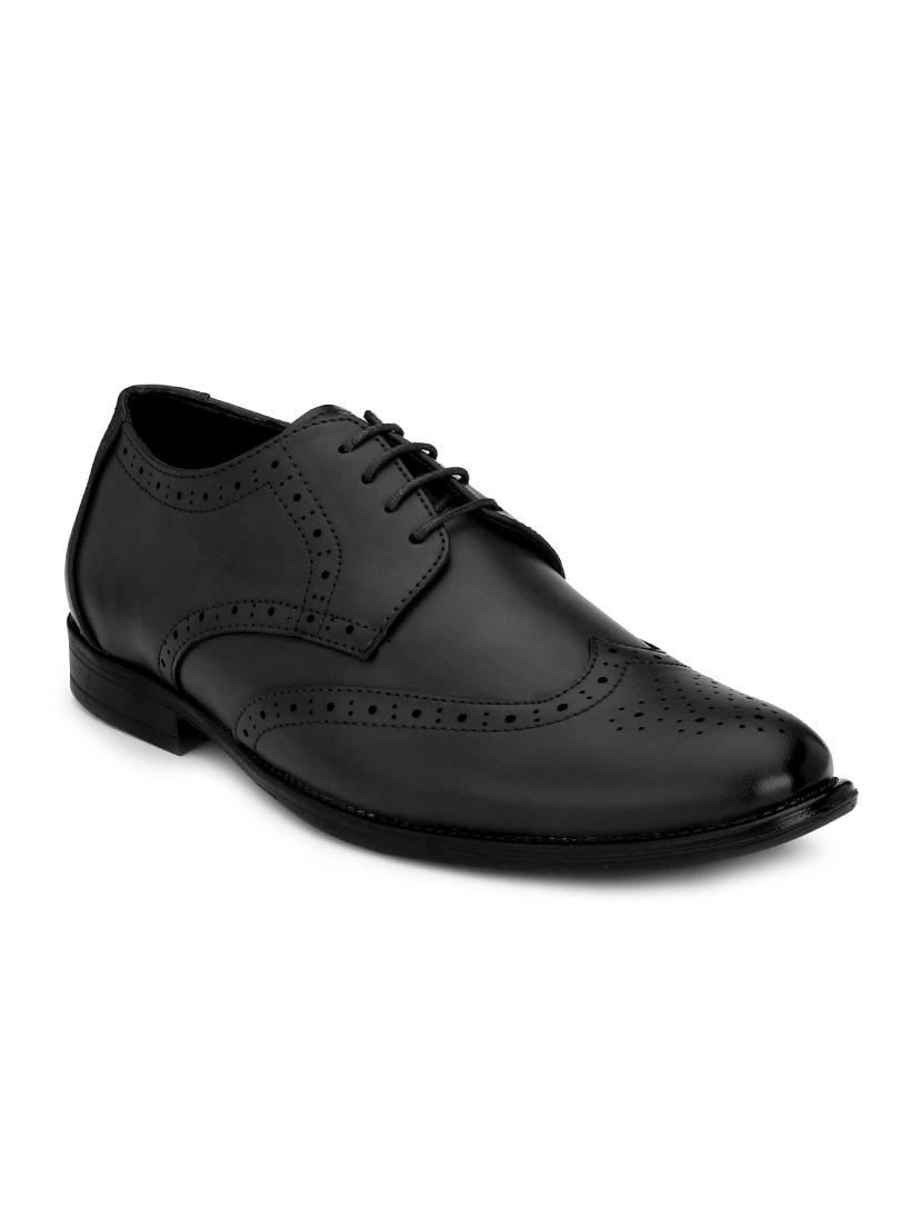 black leatherette lace-up derbys - 16808970 - Zoom Image - 1