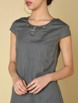 embellish detail a-line dress - 16810931 - Standard Image - 4