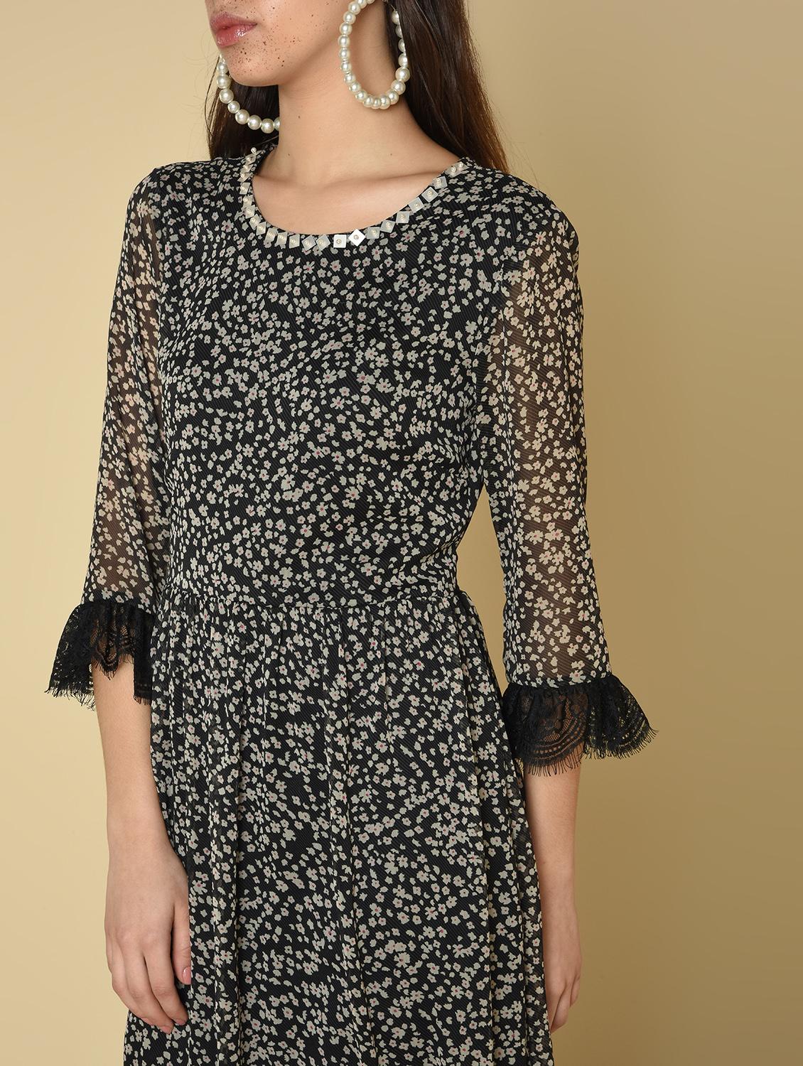lace detail floral maxi dress - 16810974 - Zoom Image - 5