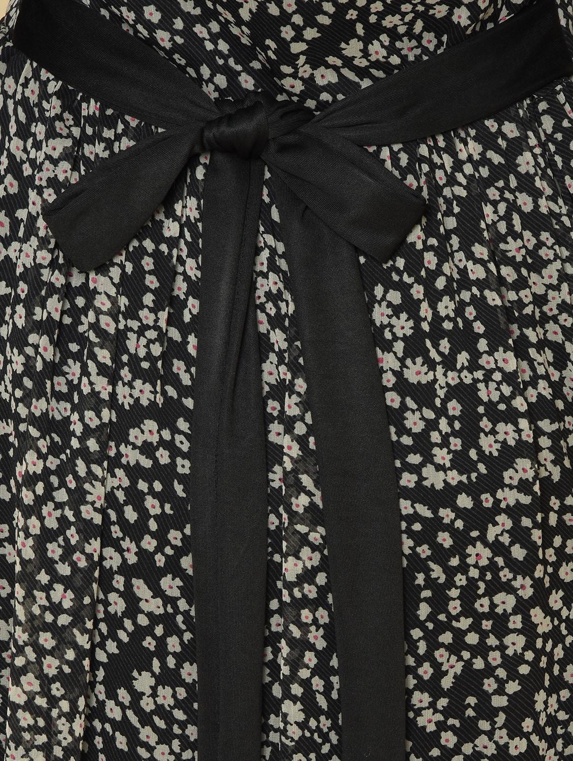 lace detail floral maxi dress - 16810974 - Zoom Image - 6