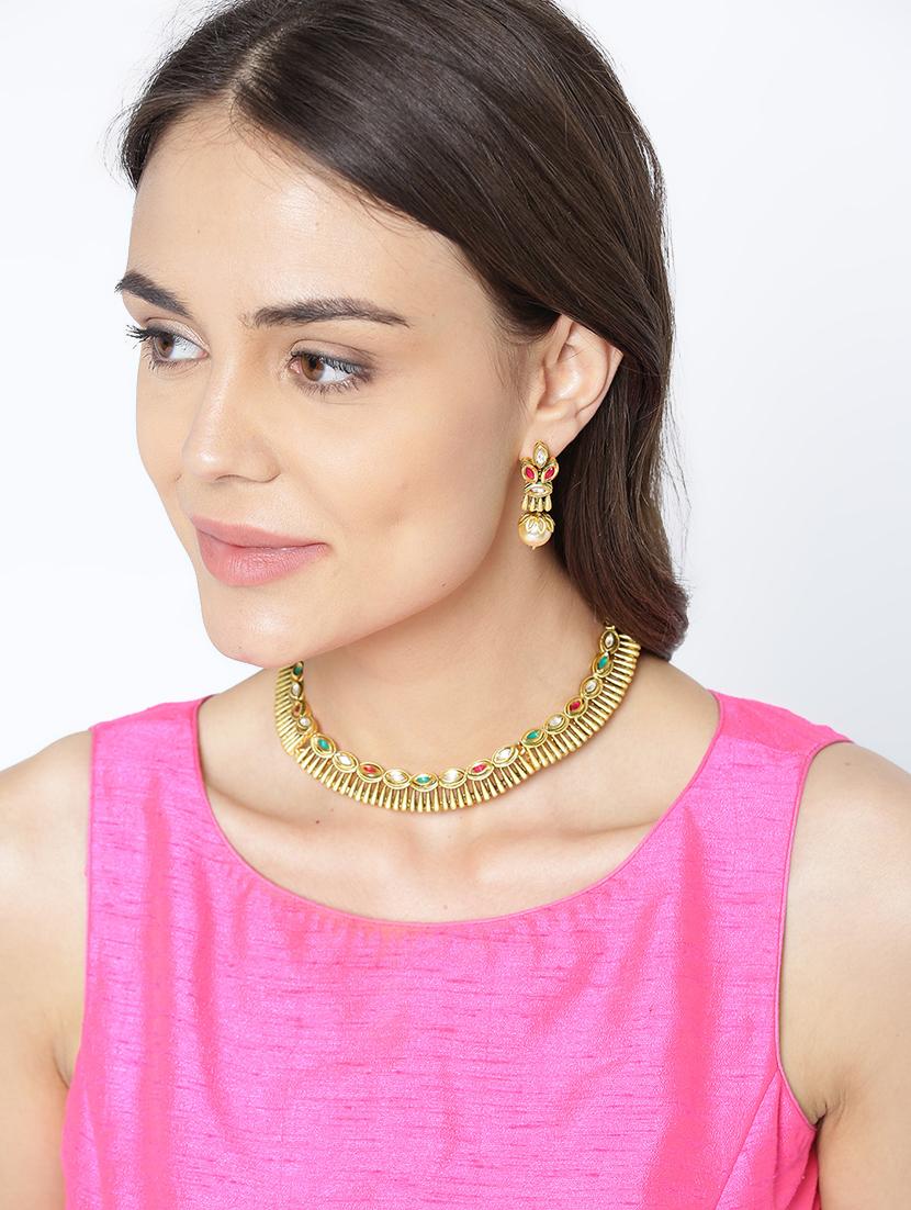 gold plated short necklace - 16811630 - Zoom Image - 5