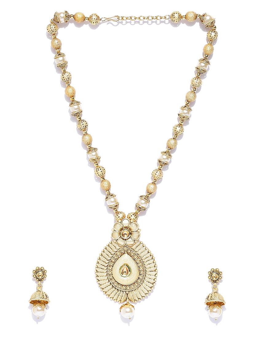 gold plated short necklace - 16811634 - Zoom Image - 3