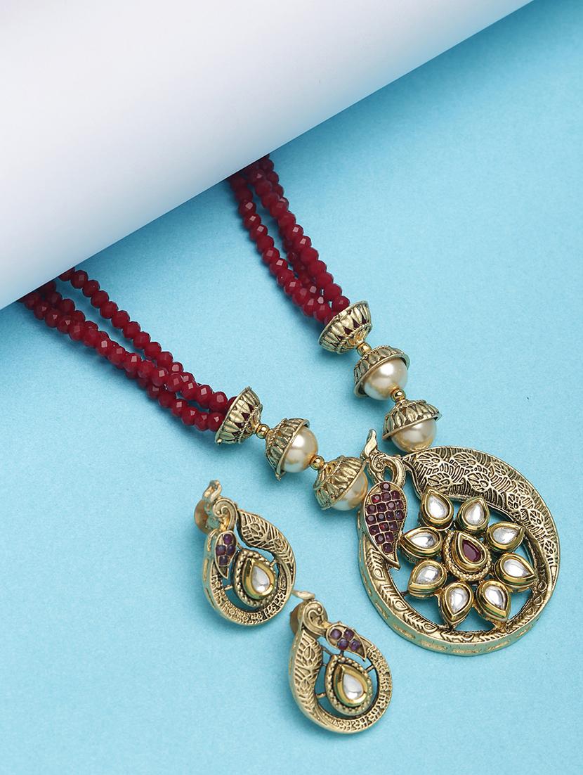 red gold metal short necklace - 16811639 - Zoom Image - 1