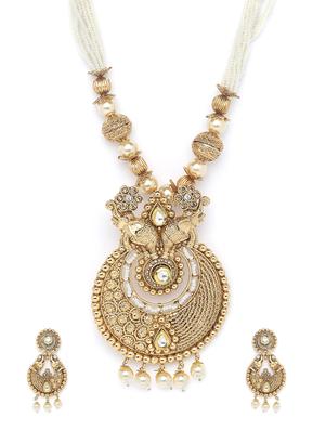 white gold metal short necklace - 16811640 - Standard Image - 4