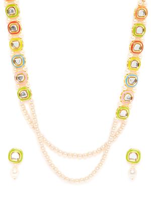 gold metal short necklace - 16811644 - Standard Image - 2
