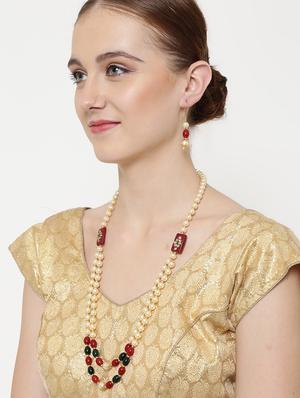 gold metal long necklace - 16811652 - Standard Image - 4