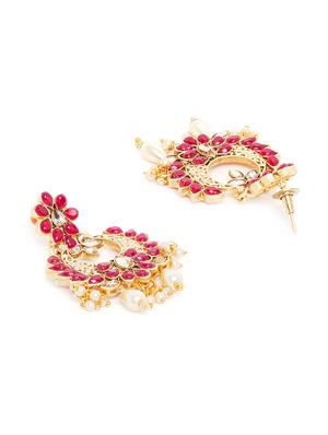 red gold metal short necklace - 16811657 - Standard Image - 4