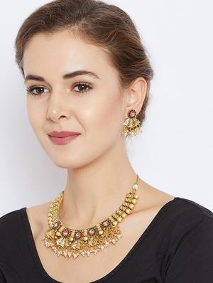 gold metal short necklace - 16811659 - Standard Image - 6