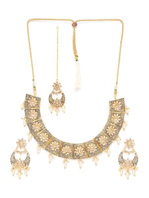 gold metal choker necklace - 16811660 - Standard Image - 3