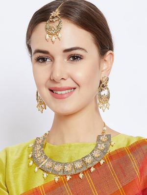 gold metal choker necklace - 16811660 - Standard Image - 6