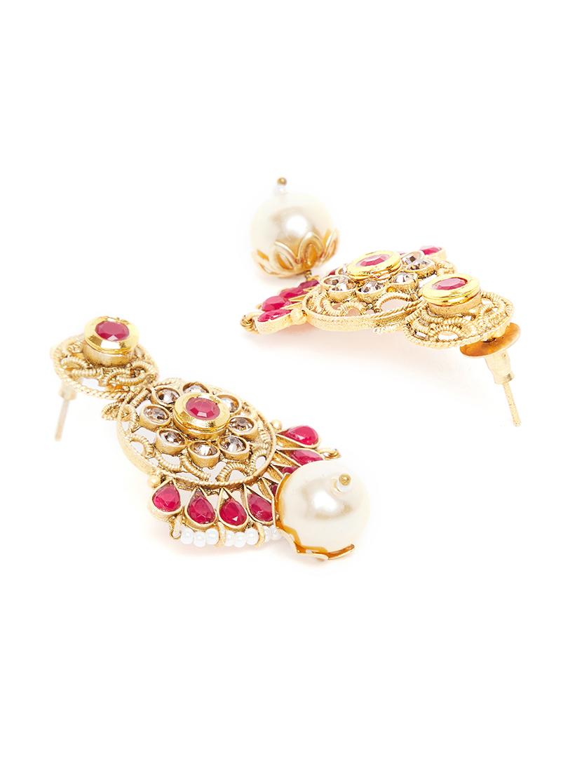 gold metal short necklace - 16811666 - Zoom Image - 4