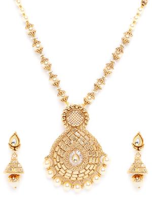 gold metal long necklace - 16811686 - Standard Image - 3