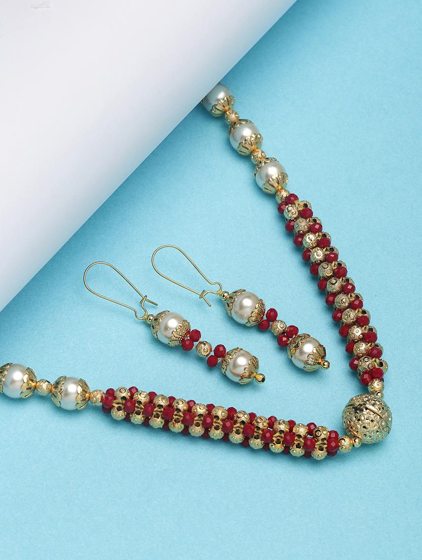 gold metal short necklace - 16811704 - Zoom Image - 1